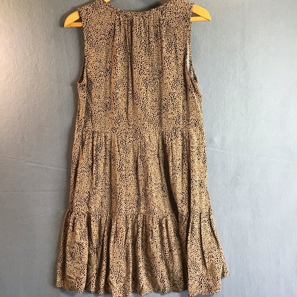 Old Navy Animal Print Sleeveless Tiered Babydoll Mini Dress Size M Boho Leopard - Picture 2 of 10